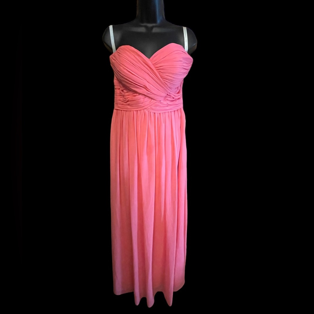 Beautiful Bill Levkofg sleeveless gown